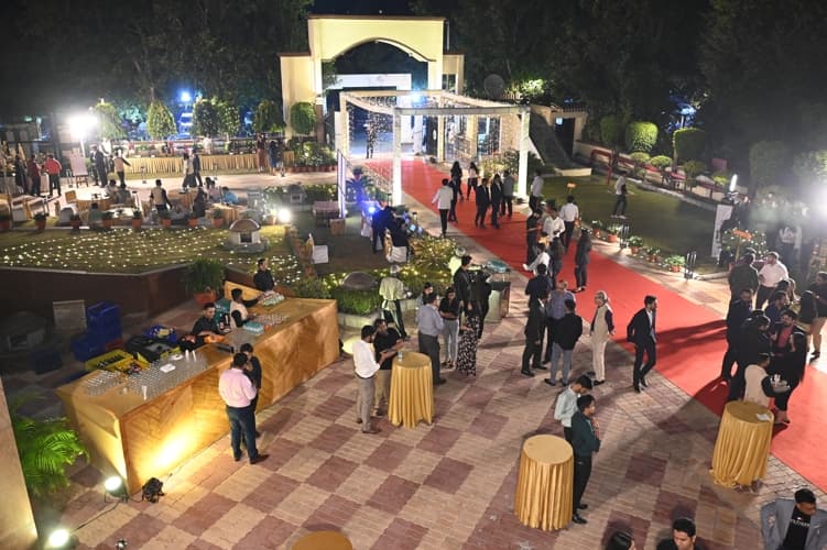 LBSIM Delhi Alumni photo 5